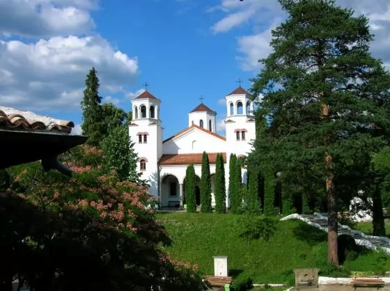 Екскурзия до Клисурски манастир, Вършец и Годечки манастир