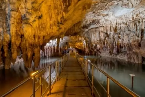 Пещера Маара, извори на р. Ангитис и Драма